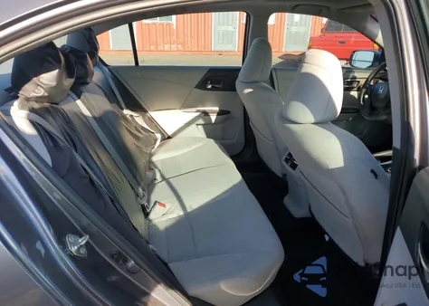 2017 Honda Accord Ex из США, поврежденный, VIN 1HGCR2F70HA102103